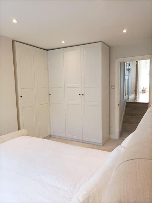 Modern And Cosy 2 Bedroom Flat In Notting Hill London Bagian luar foto